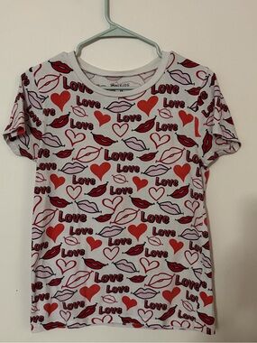 On Fire White Tee with Red & Pink Love Hearts and Lips
